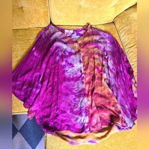 Antthony Vibrant Tie-Dye Poncho Button-Up Top